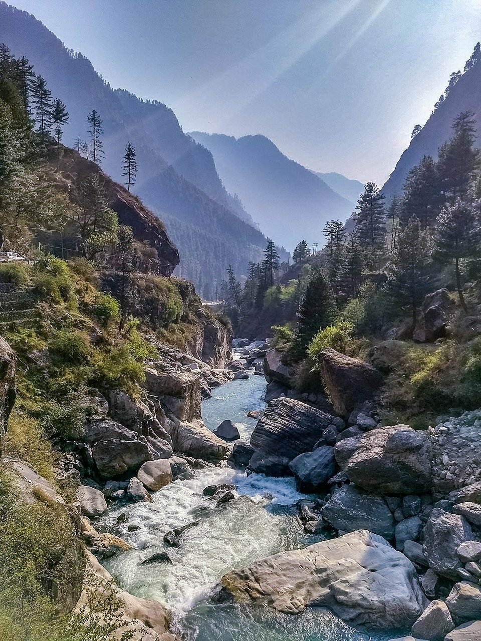 10 Best Places in India to Visit on a Budget | Kasol